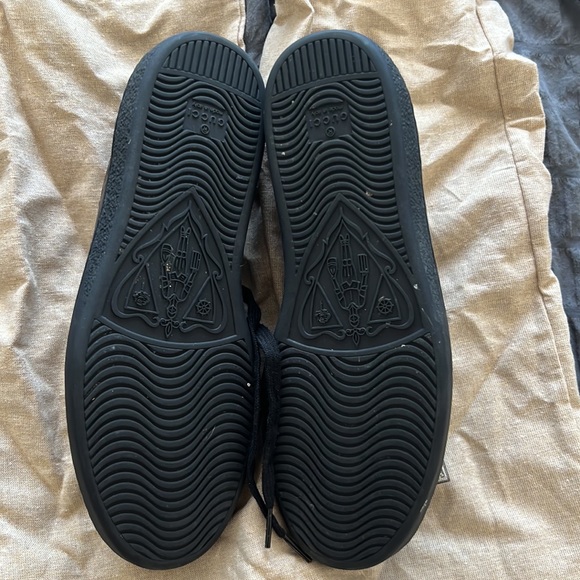 Black Gucci Ace GG Embossed 7UK/8US - Picture 3 of 5